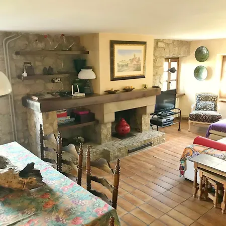 Pla De Moixons Country house Orista